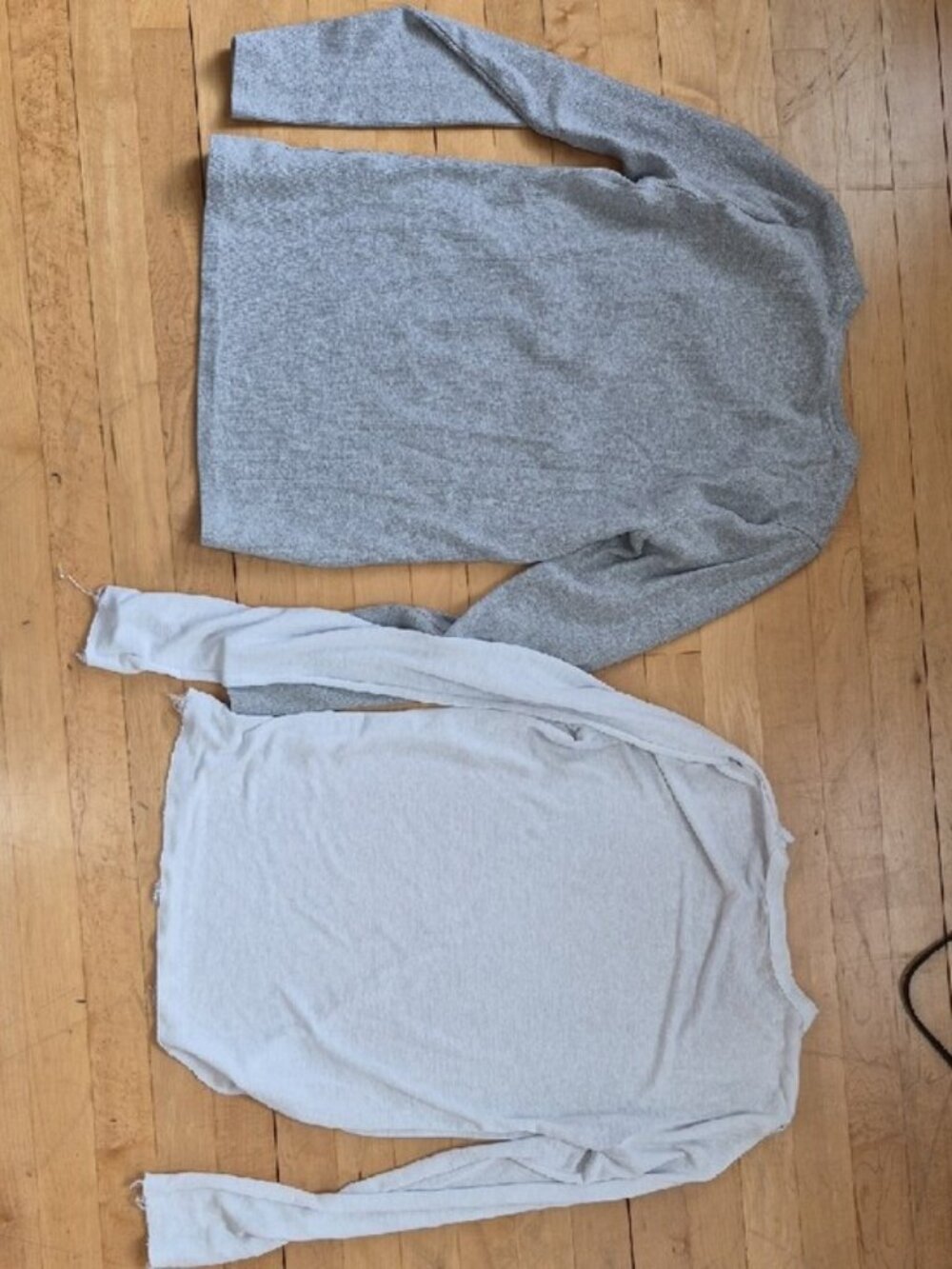 TNA Aritzia & Linen White Crewneck Tees – Set of 2